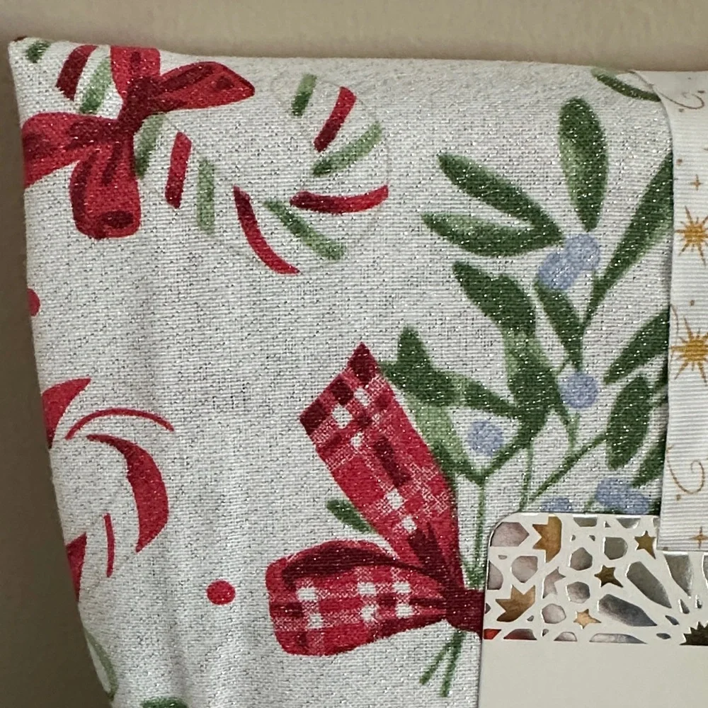 Cynthia Rowley Festive Holiday Tablecloth Red Plaid Bow 60x120 NEW!